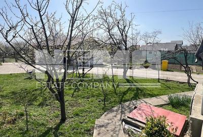 Casă cu 5 camere cu Teren 2000 Mp în Văratec - 1