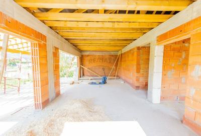 Casa noua DE VANZARE cu COMISION 0% - 8