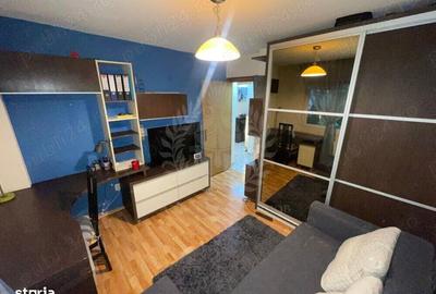 Apartament cu 4 camere decomandat în 9 Mai - 7