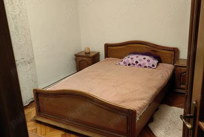 Apartament cu 2 camere semidecomandat în Independenței