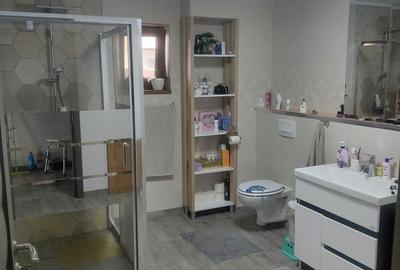 Casă cu 4 camere în Albota - 2