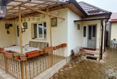 Casă cu 3 camere cu Teren 600 Mp în Central - 3