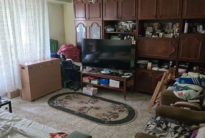 Apartament cu 3 camere decomandat în Tei - 7