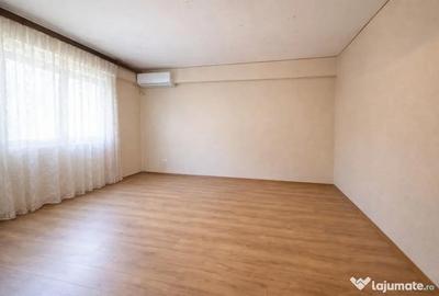 Apartament cu 4 camere decomandat în Calea București - 6