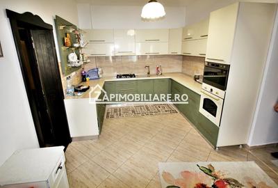 Casă individuală cu 8 camere cu Canalizare în Sântana de Mureș - 8