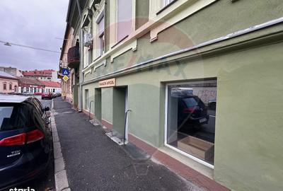 Spațiu comercial, de 90 mp, în Central - 1