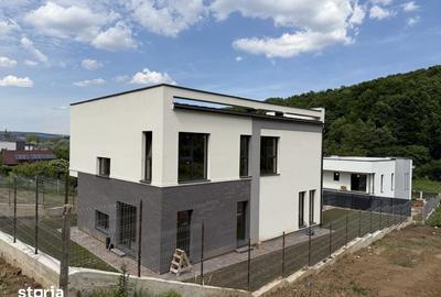 Casă cu 4 camere cu Teren 200 Mp în Florești - 8
