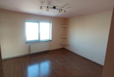 Casa BCA,  P+E+M Bratianu pod IPMC ideal cazare muncitori - 11