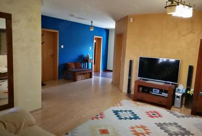Casă cu 5 camere în Moșnița Nouă - 4