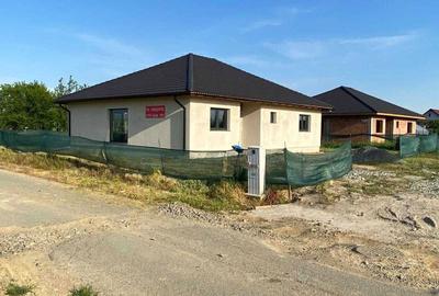 Casă cu 3 camere în Mocira - 3