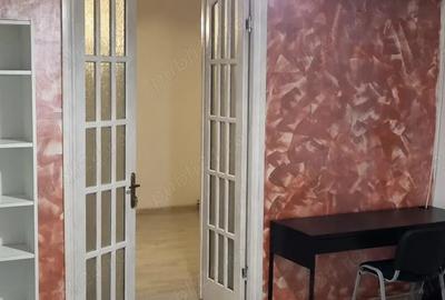 Inchiriez Apartament 3 camere, 74 mp, etaj 1, Pia?a Unirii - 4