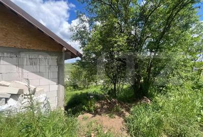 Casă cu 2 camere cu Teren 500 Mp în Bucovăț - 3