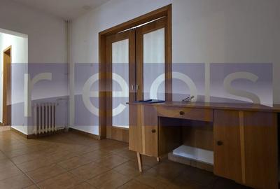 Apartament cu 5 camere în Centrul Civic - 18