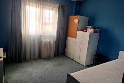 Apartament cu 2 camere decomandat în UTA