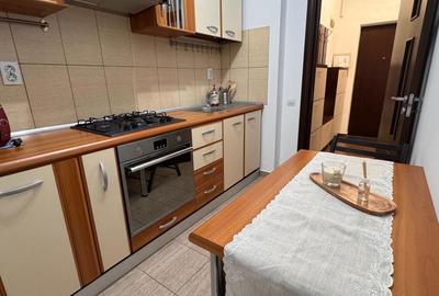 Garsonieră decomandată în Central