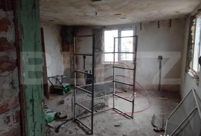 Casă cu 3 camere cu Teren 696 Mp în Brazi