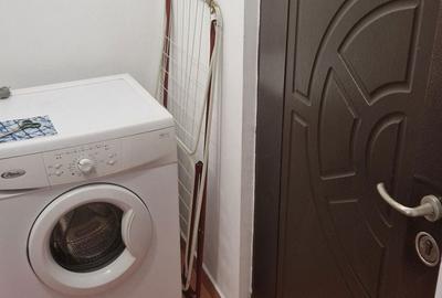 Garsonieră decomandată în Central - 2