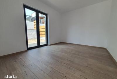 Casă cu 3 camere cu Teren 400 Mp în Cug - 8
