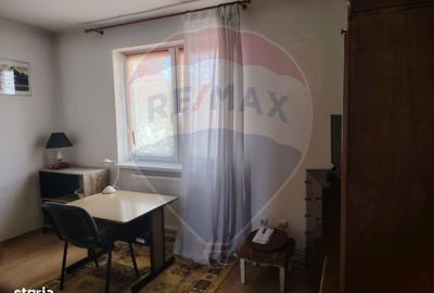 Casă cu 4 camere în Central - 9