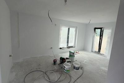 Casă cu Teren 302 Mp în Palazu Mare - 5
