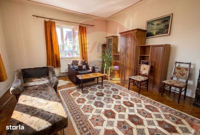 Casă cu 3 camere cu Teren 314 Mp în Central - 2