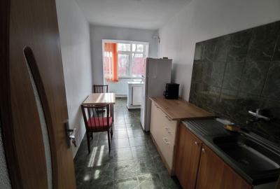 Garsonieră decomandată în Radu Negru - 4