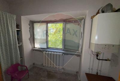 Apartament la etajul 1 pe str. Mitropolit Varlaam - 6