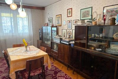 Apartament cu 3 camere decomandat în Central - 1