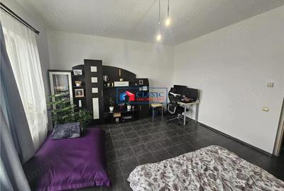 Vanzare apartament finisat, mobilat si utilat, strada Dambovitei, aproape de Cinema Marasti Vanzare apartament finisat, mobilat si utilat, strada Dambovitei, aproape de Cinema Marasti - 4