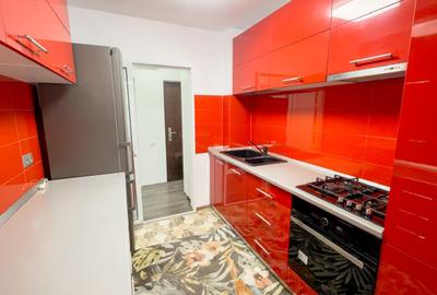 Apartament cu 70 camere semidecomandat în Țiglina 3