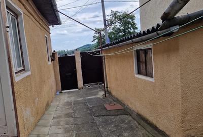 Casă cu 4 camere cu Teren 365 Mp în Central - 5