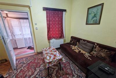 Casă cu Teren 115 Mp în Muncitoresc