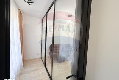 Apartament cu 3 camere decomandat în Roșu - 14