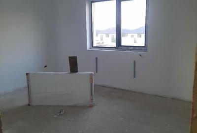FARA COMISIOANE casa cu 4 camere P+1+pod gata finisata la cheie merita vazuta - 10