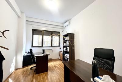 Apartament cu 4 camere decomandat în Primăverii - 15