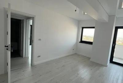 Apartament cu 3 camere decomandat în Nicolina - 12