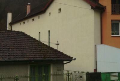 Casă cu 6 camere cu Teren 720 Mp în Central - 1