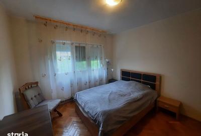 Apartament cu 3 camere decomandat în Burdea - 4