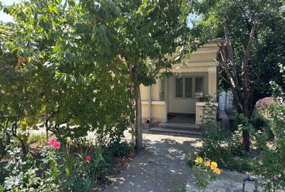 Imobil zona ULTRACENTRALA cu dubla deschidere.