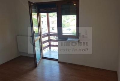Apartament cu 3 camere, 70mp, zona Bucium - 6