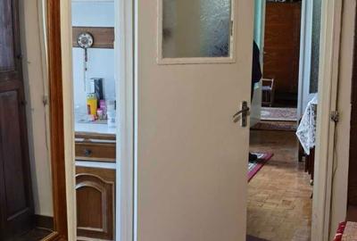 Apartament cu 3 camere semidecomandat în Central - 6