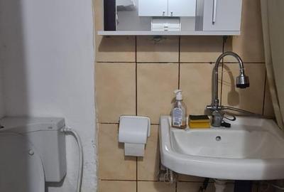 Garsonieră semidecomandată în CET - 5