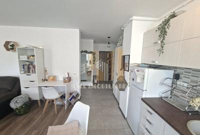 Apartament cu 2 camere, mobilat în Tractorul - 3