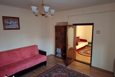Casă cu 3 camere cu Teren 280 Mp în CFR - 14