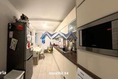 Apartament cu 3 camere decomandat în Central