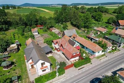 Casa armonios compartimentata, 834 mp teren, Ilieni, Covasna: FILM! - 12