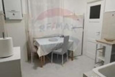 Apartament cu 2 camere decomandat în P-ța Romană - 11