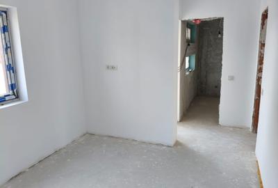 Casă individuală cu 4 camere cu Canalizare în Berceni - 6