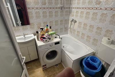 Casă cu 8 camere cu Teren 2800 Mp în Milcoiu - 14
