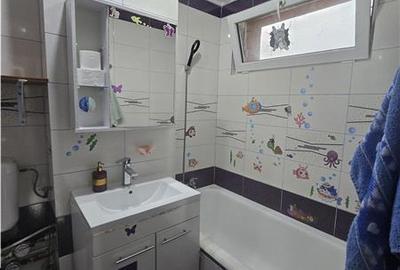 Apartament cu 2 camere semidecomandat în Berceni - 10